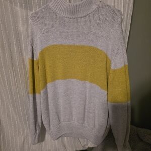 Aerie Soft Gray Knit Sweater